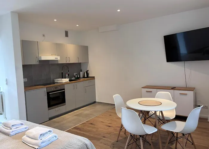 Apartamento Eden 8 *